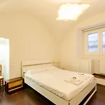 Апартаменты The Heart Of - Live Italy's History & Charm Генуя