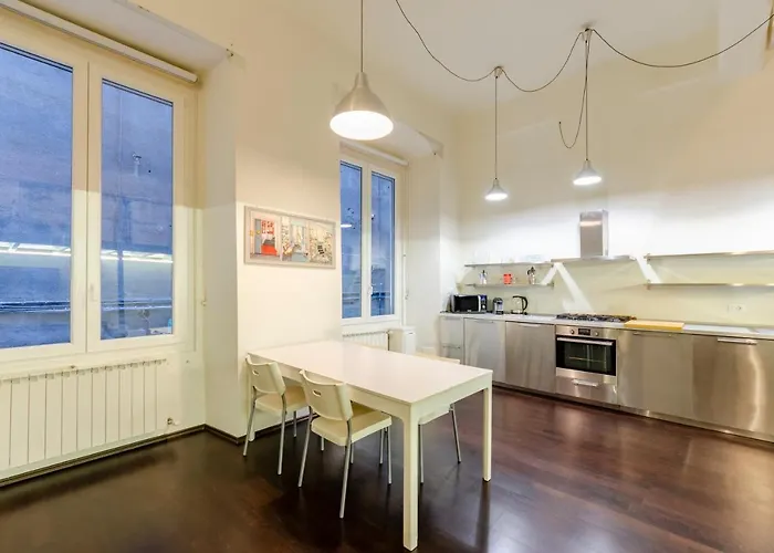 The Heart Of - Live Italy's History & Charm *